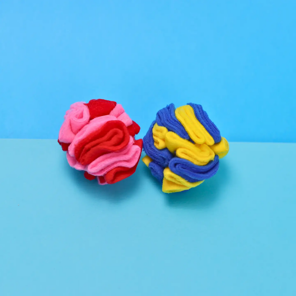 Hide & Seek Felt Balls